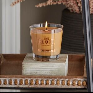 NWT ROOT CANDLES Bourbon Pear 6.3oz Candle Beeswax Blend NWT Harvest Fall Autumn